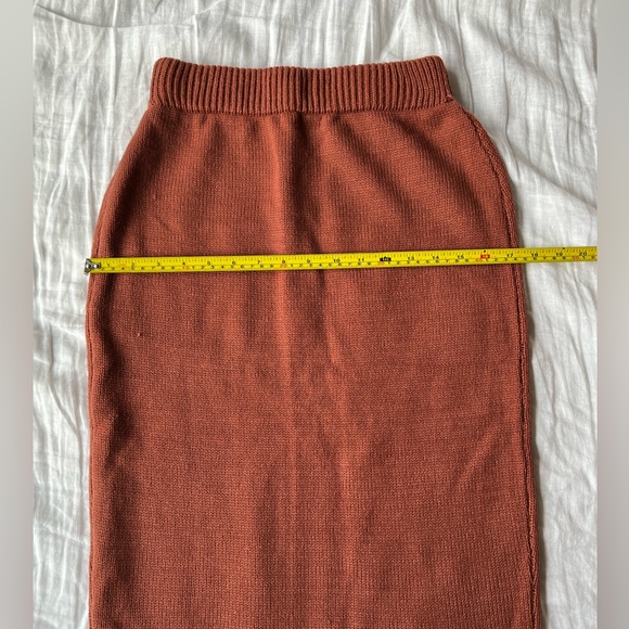 NWOT Need Supply Stelen Midi Knit Skirt - Picture 8 of 9